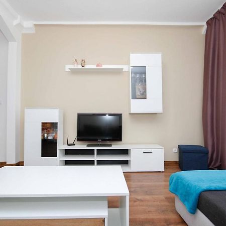 Trencianska Apartment 布拉迪斯拉发 外观 照片